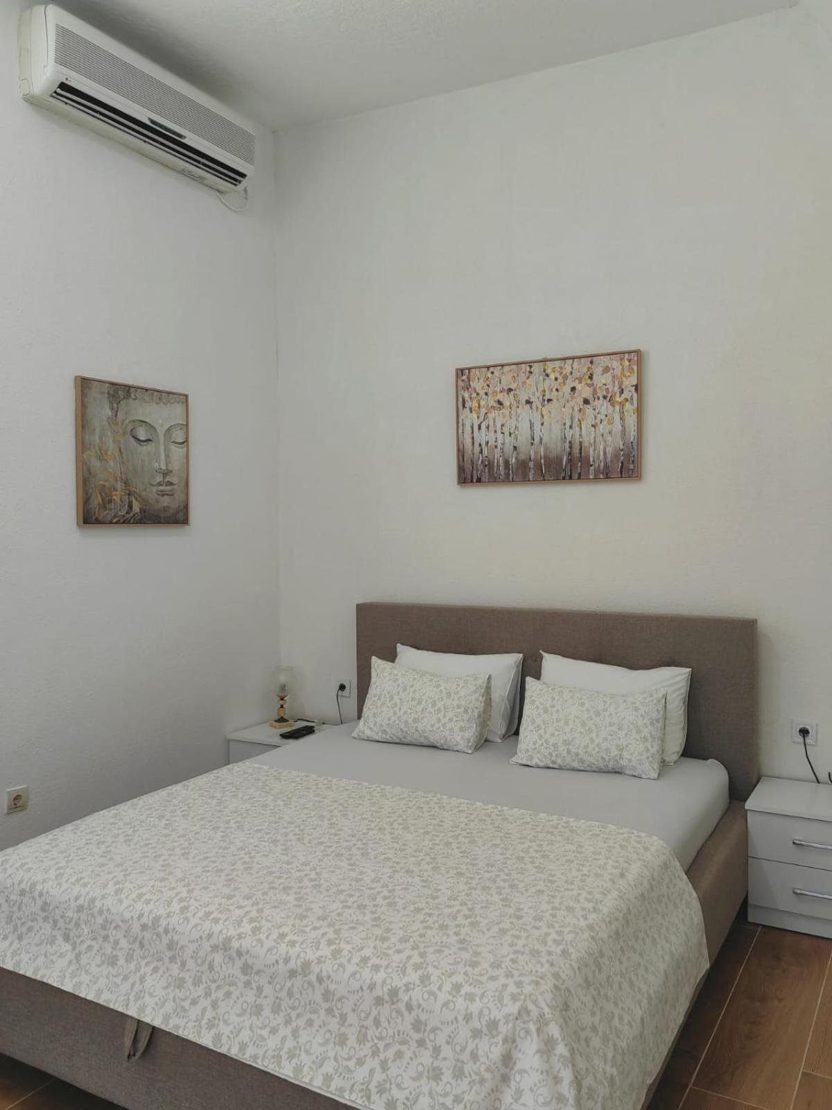 Apartments Andrea Cattaro Camera foto